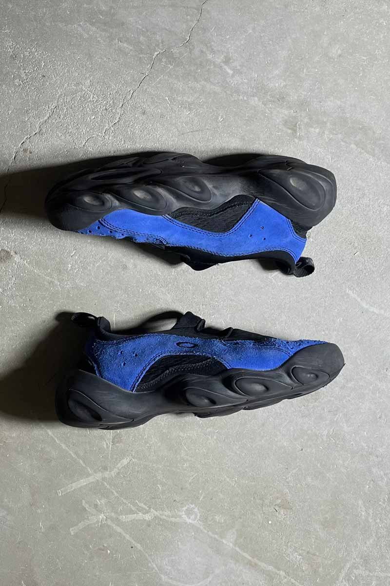 靴 oakley braindead flesh sandal blue black Oakley Factory Team Flesh X BRAIN DEAD Sandal Blue Black