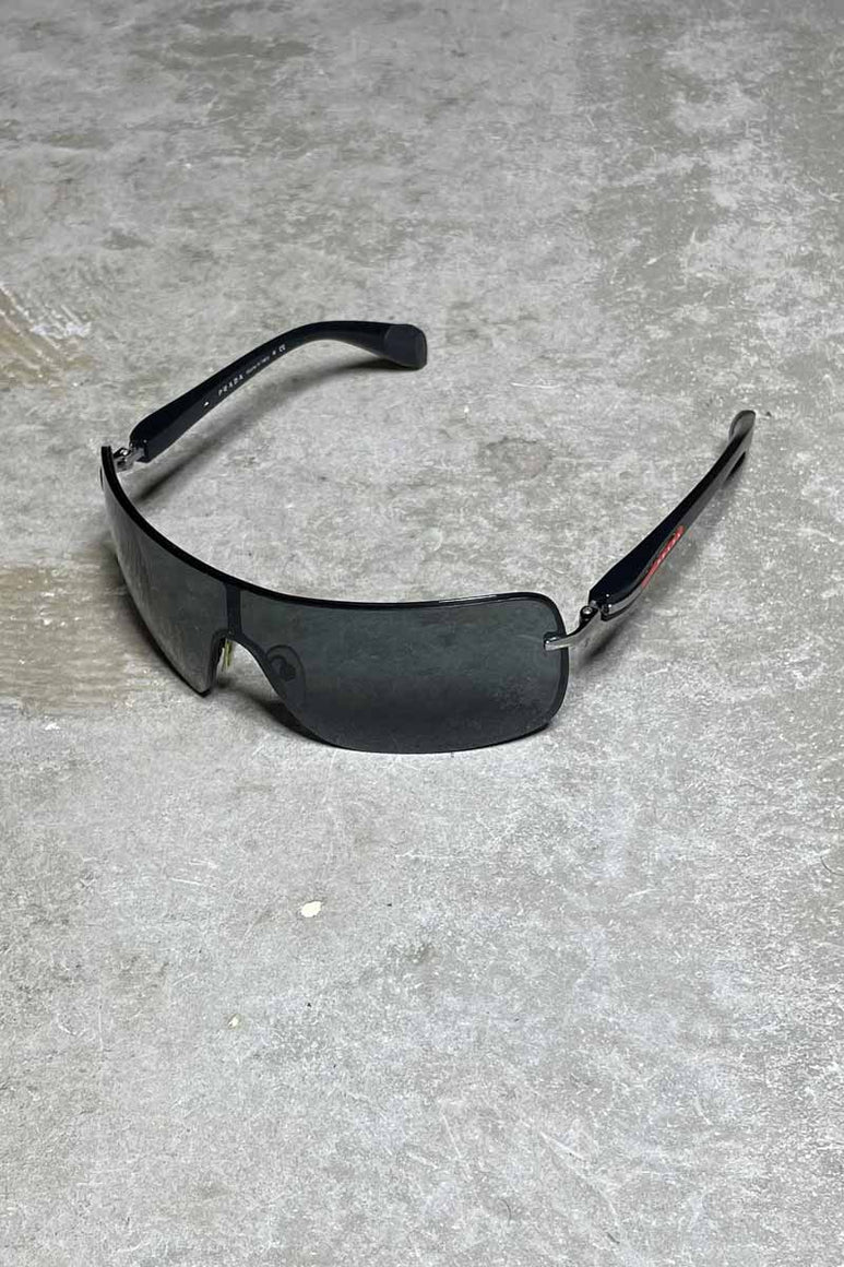 MADE IN ITALY 12'S SPS55O SPS/55O SHIELD SUNGLASSES / BLACK [SIZE: ONE SIZE USED]