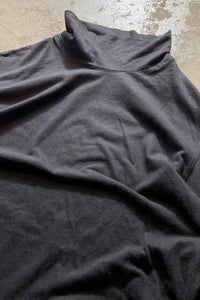 L/S HIGH-NECK TEE SHIRT / BLACK [SIZE: XS USED]