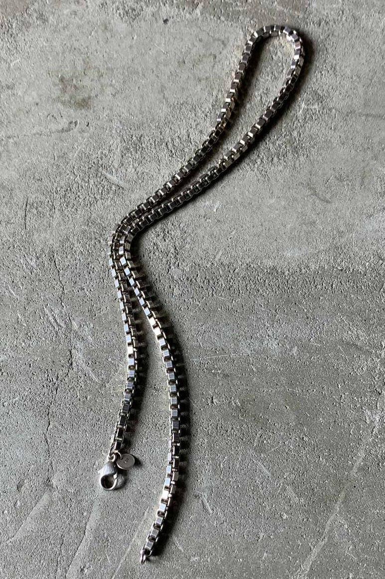 925 VINTAGE SILVER VENETIAN LINK NECKLACE [SIZE: ONE SIZE USED]