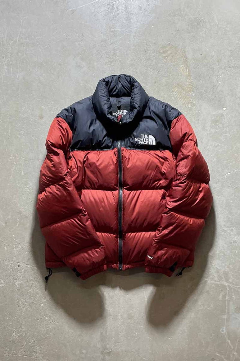 21'S 700FILL NUPTSE DOWN JACKET USA企画品 / RED [ SIZE: M USED]