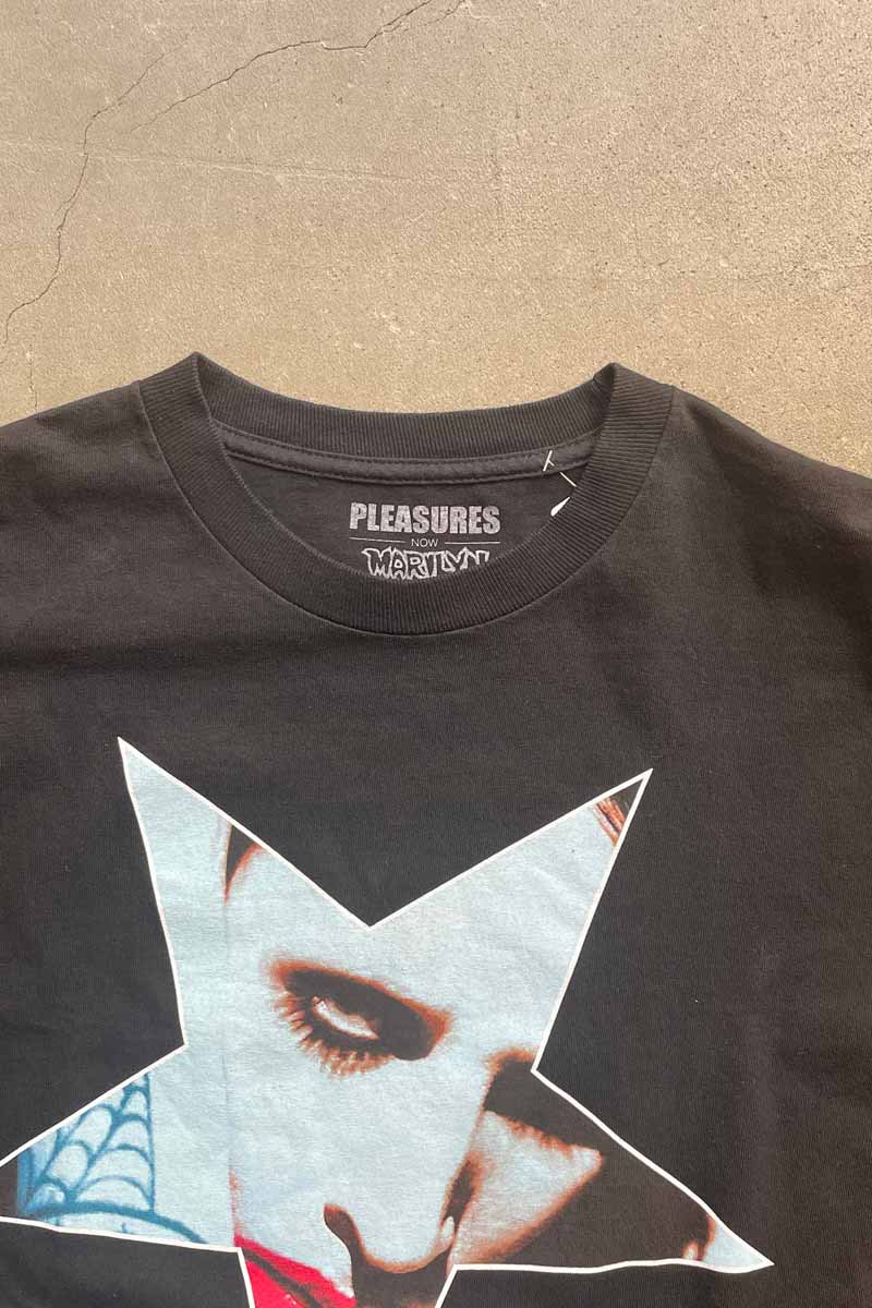 PLEASURES | MADE IN MEXICO 20'S S/S MARILYN MANSON PRINT T