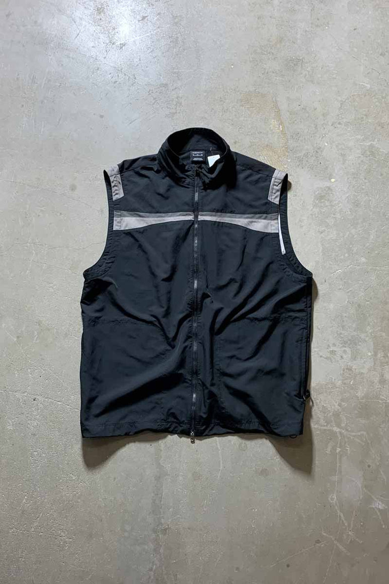 ZIP UP POLYESTER VEST / BLACK [SIZE: XL USED]