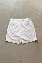 画像をギャラリービューアに読み込む, 90&#39;S TUCK CHINO SHORT PANTS / WHITE [SIZE: 36 USED]
