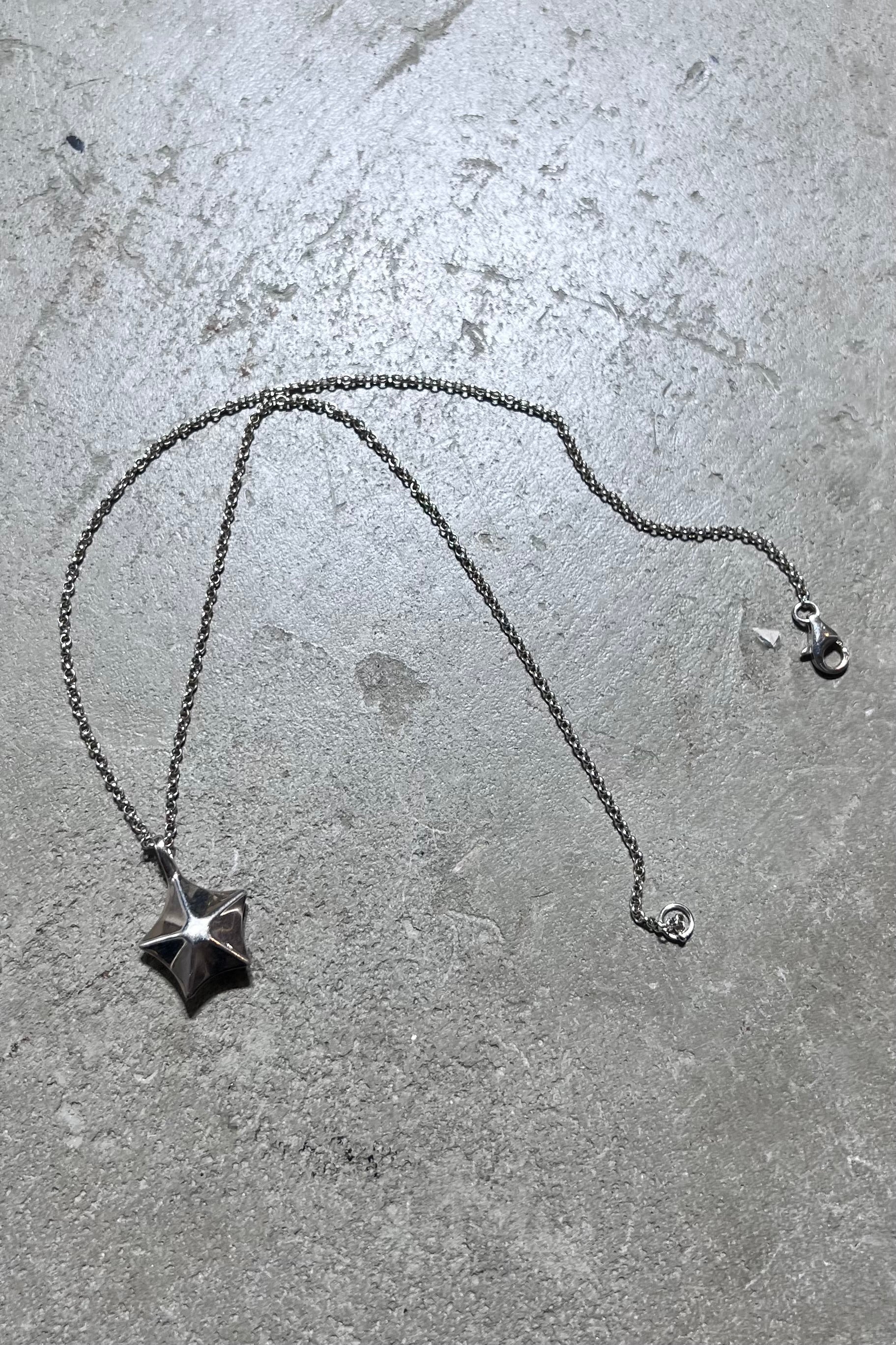 925 SILVER PENDANT STAR NECKLACE / SILVER [SIZE: ONE SIZE USED]