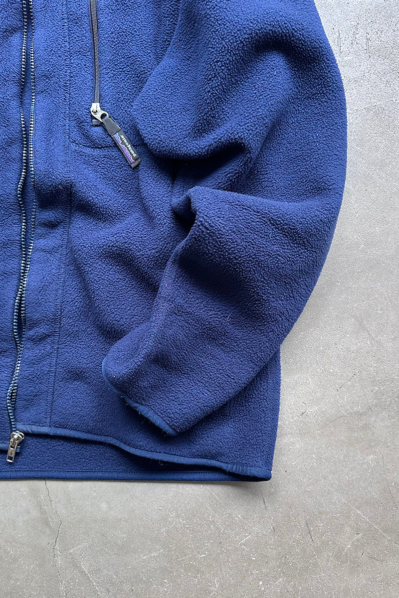 MADE IN USA 90'S SYNCHILLA FLEECE JACKET / NAVY [SIZE: L USED]