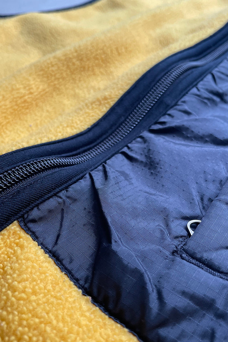 Y2K EARLY 00'S FLEECE VEST / YELLOW [SIZE: M USED]