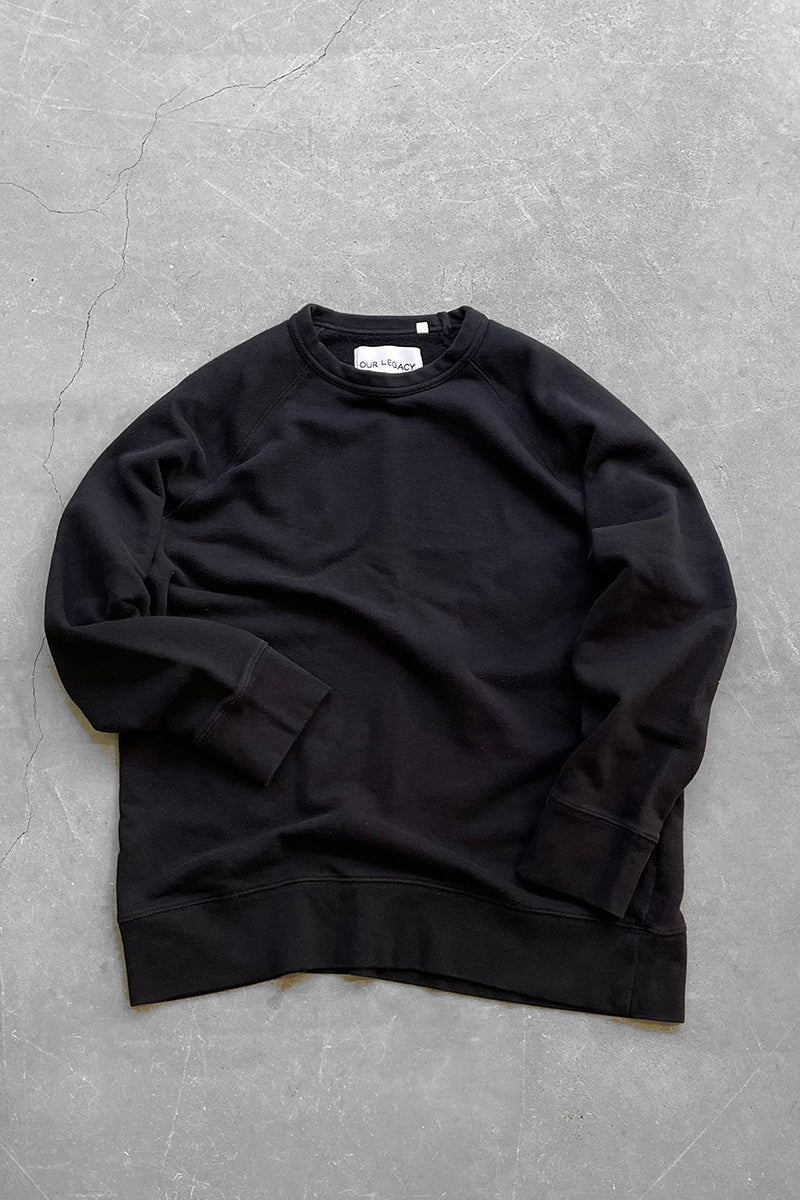 BLACK LOOP SWEATSHIRT / BLACK [SIZE: 48 USED]