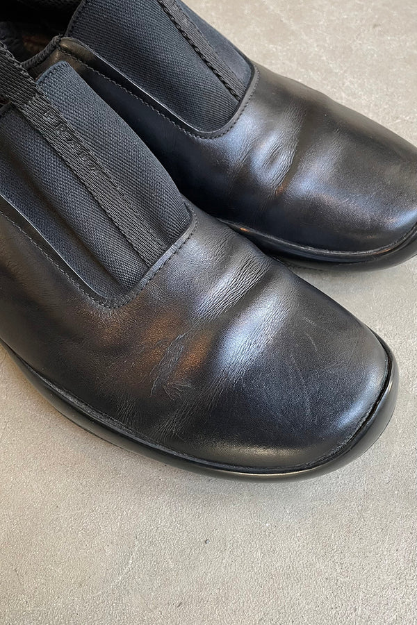 MADE IN ITALY SLIP-ON LEATHER SNEAKERS / BLACK [SIZE: US9.0(27.0cm相当) USED]