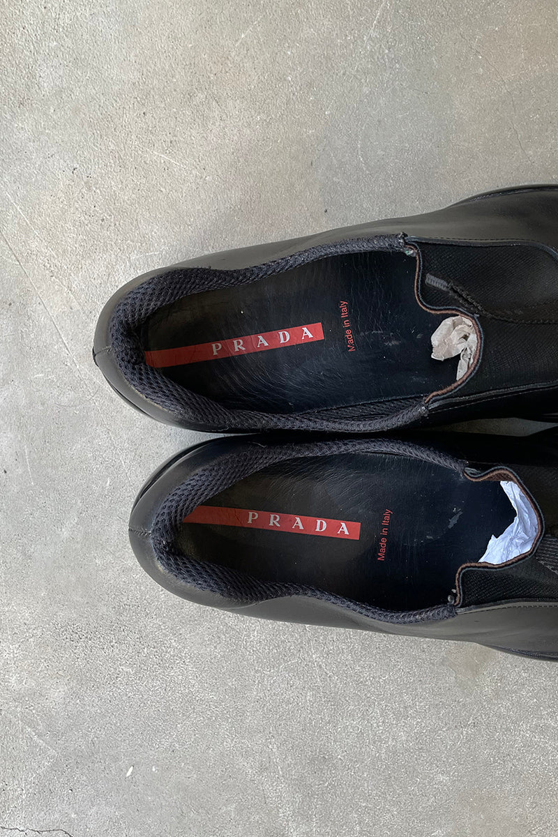 MADE IN ITALY SLIP-ON LEATHER SNEAKERS / BLACK [SIZE: US9.0 (equivalent to 27.0cm) USED]