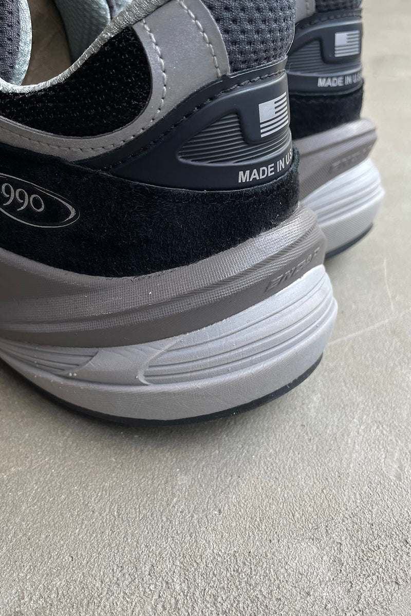 MADE IN USA 990 V6 / BLACK [SIZE: US9.5 (equivalent to 27.5cm) USED]