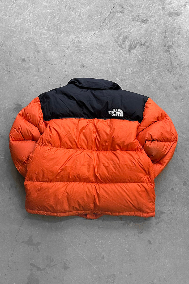 700FILL NUPTSE DOWN JACKET / ORANGE USA企画品 [SIZE: L USED]