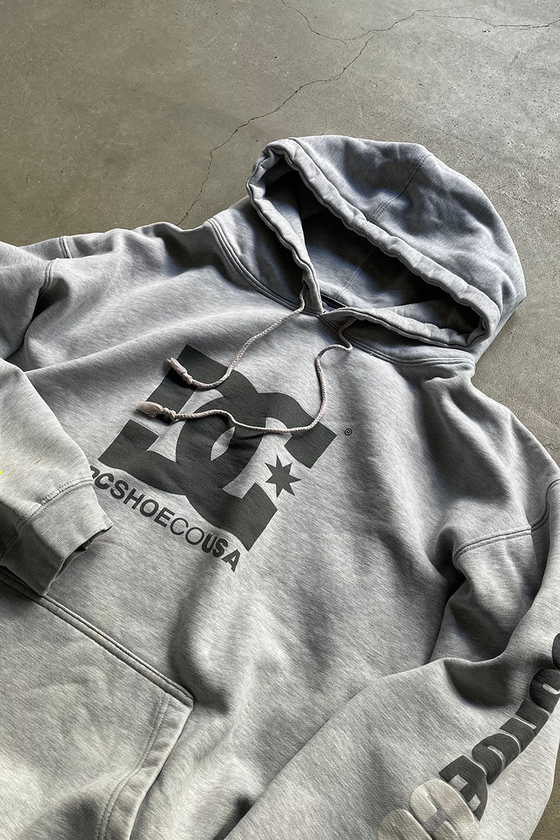 90'S LOGO SWEAT HOODIE / GRAY [SIZE: XL USED]