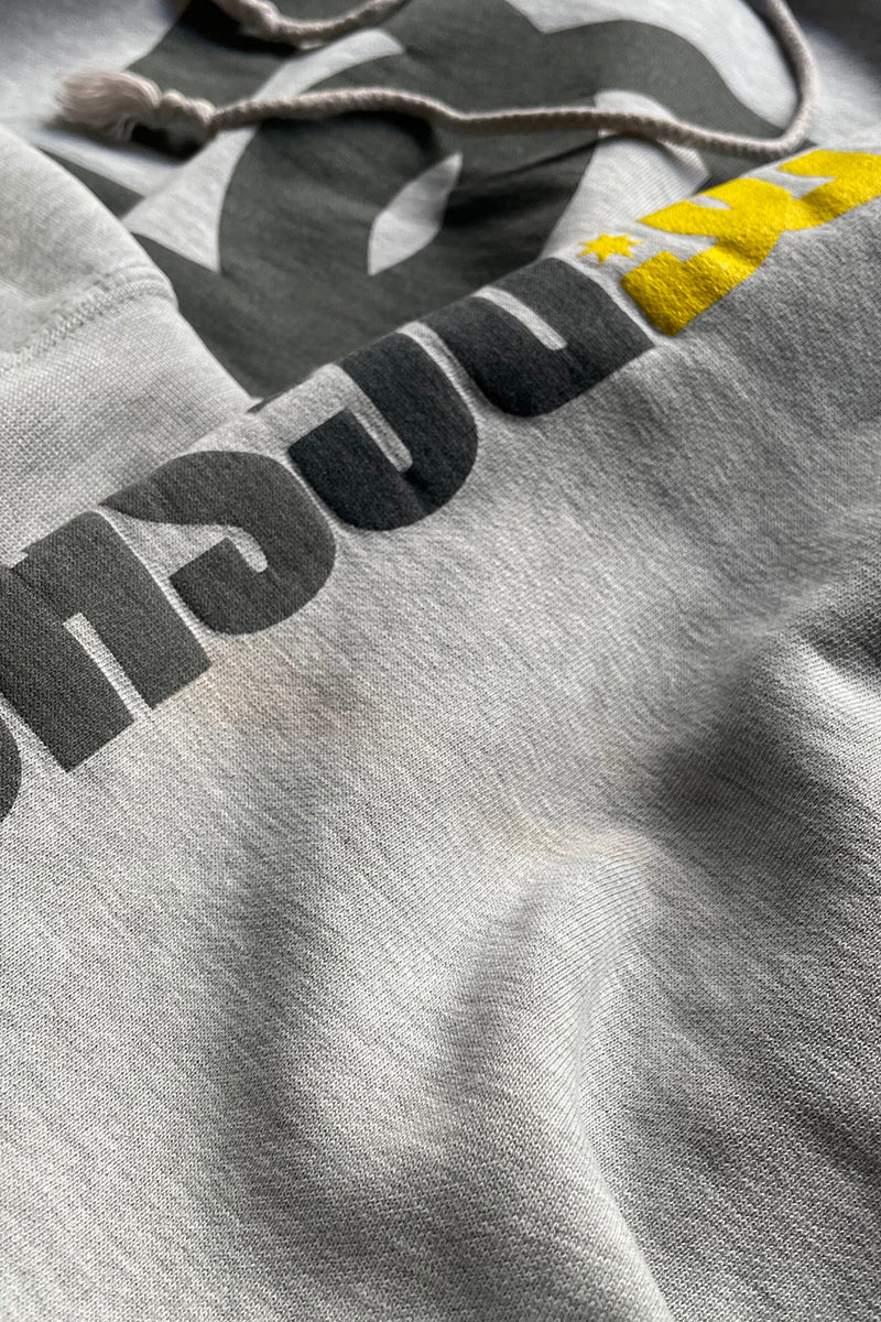 90'S LOGO SWEAT HOODIE / GRAY [SIZE: XL USED]