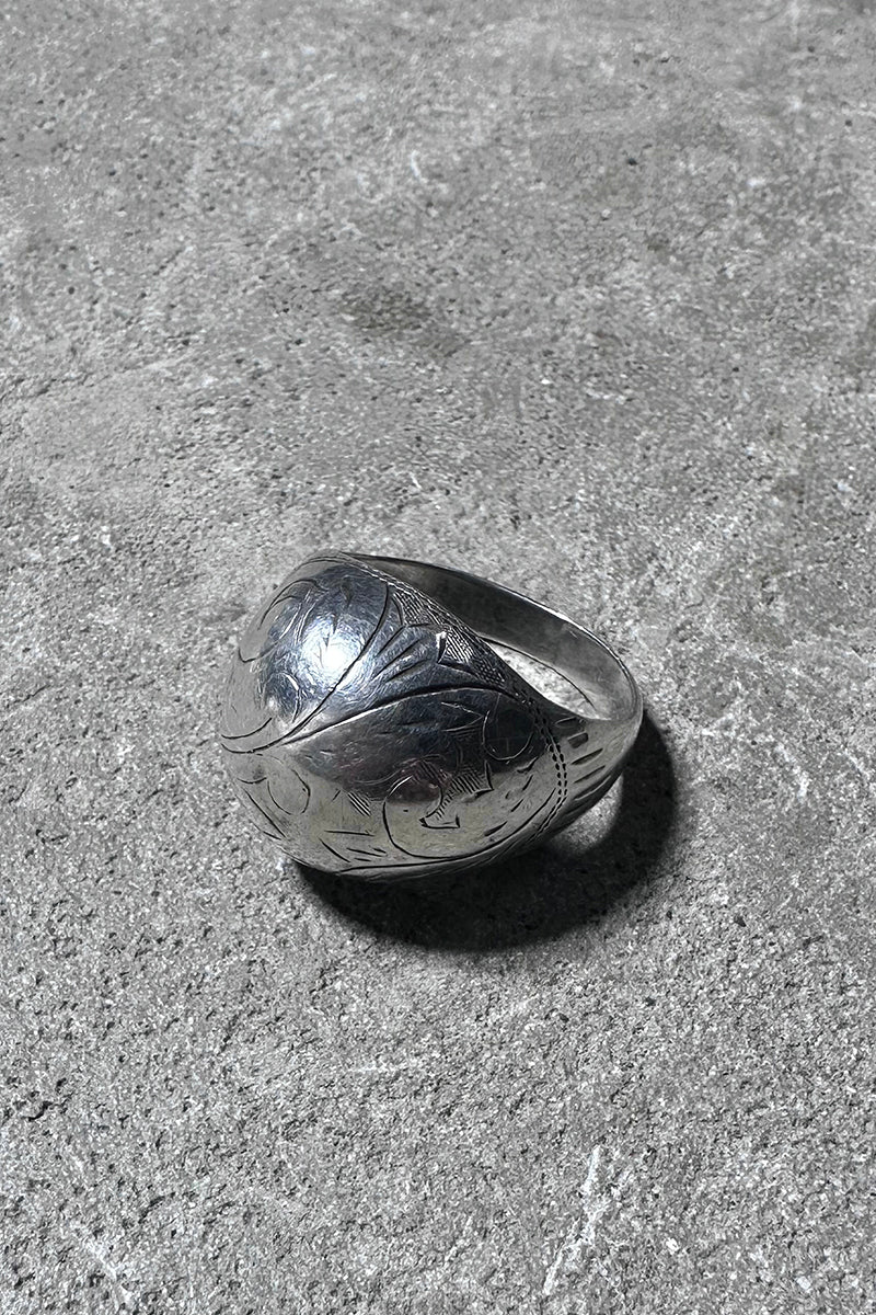 STERLING SILVER RING / SILVER [SIZE: US 7.5 equivalent USED]