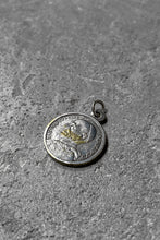 画像をギャラリービューアに読み込む, SILVER COIN PENDANT TOP / SILVER [SIZE: ONE SIZE USED]
