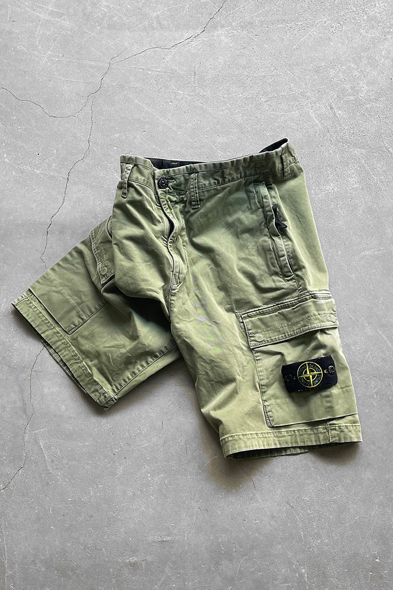 22SS BERMUDA CARGO SHORT PANTS / OLIVE [SIZE: 30 USED]