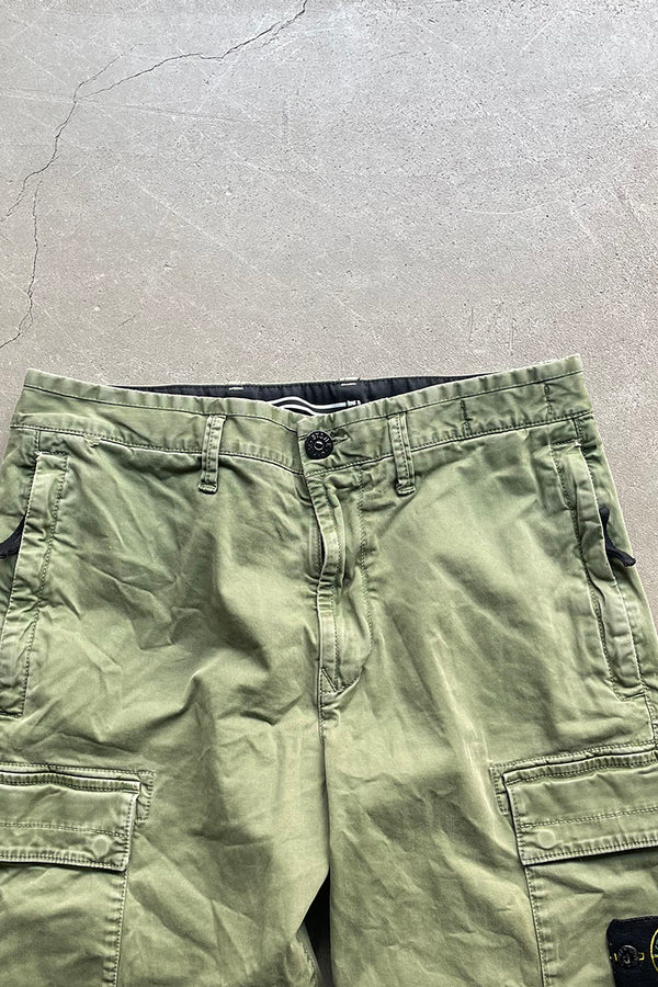 22SS BERMUDA CARGO SHORT PANTS / OLIVE [SIZE: 30 USED]