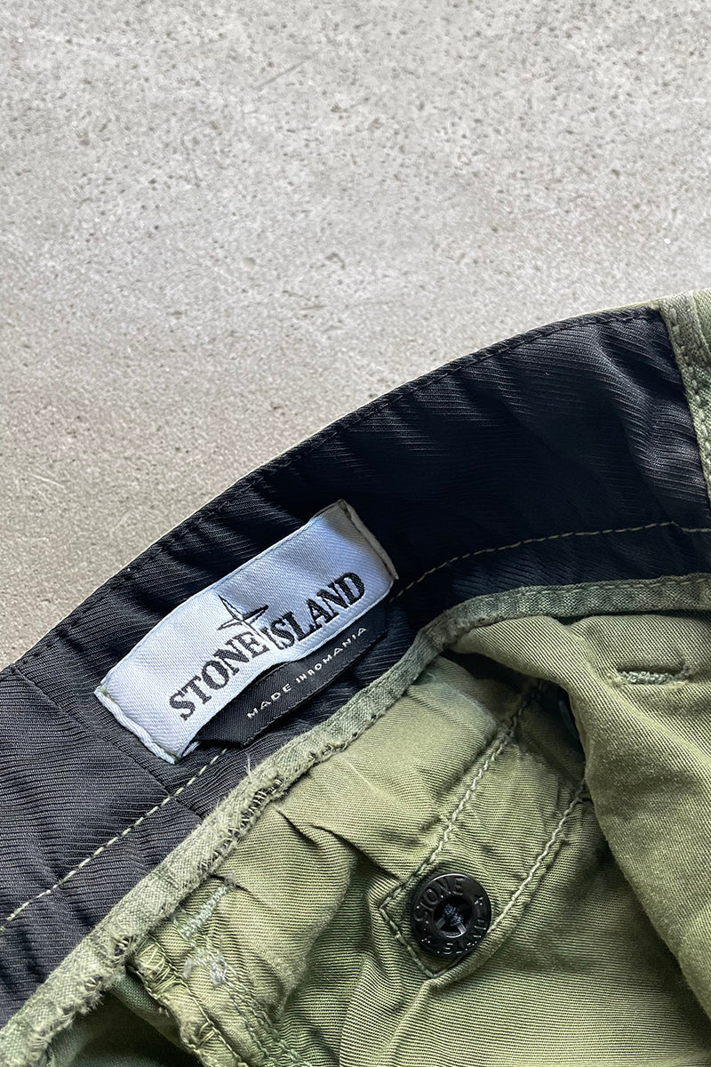 22SS BERMUDA CARGO SHORT PANTS / OLIVE [SIZE: 30 USED]