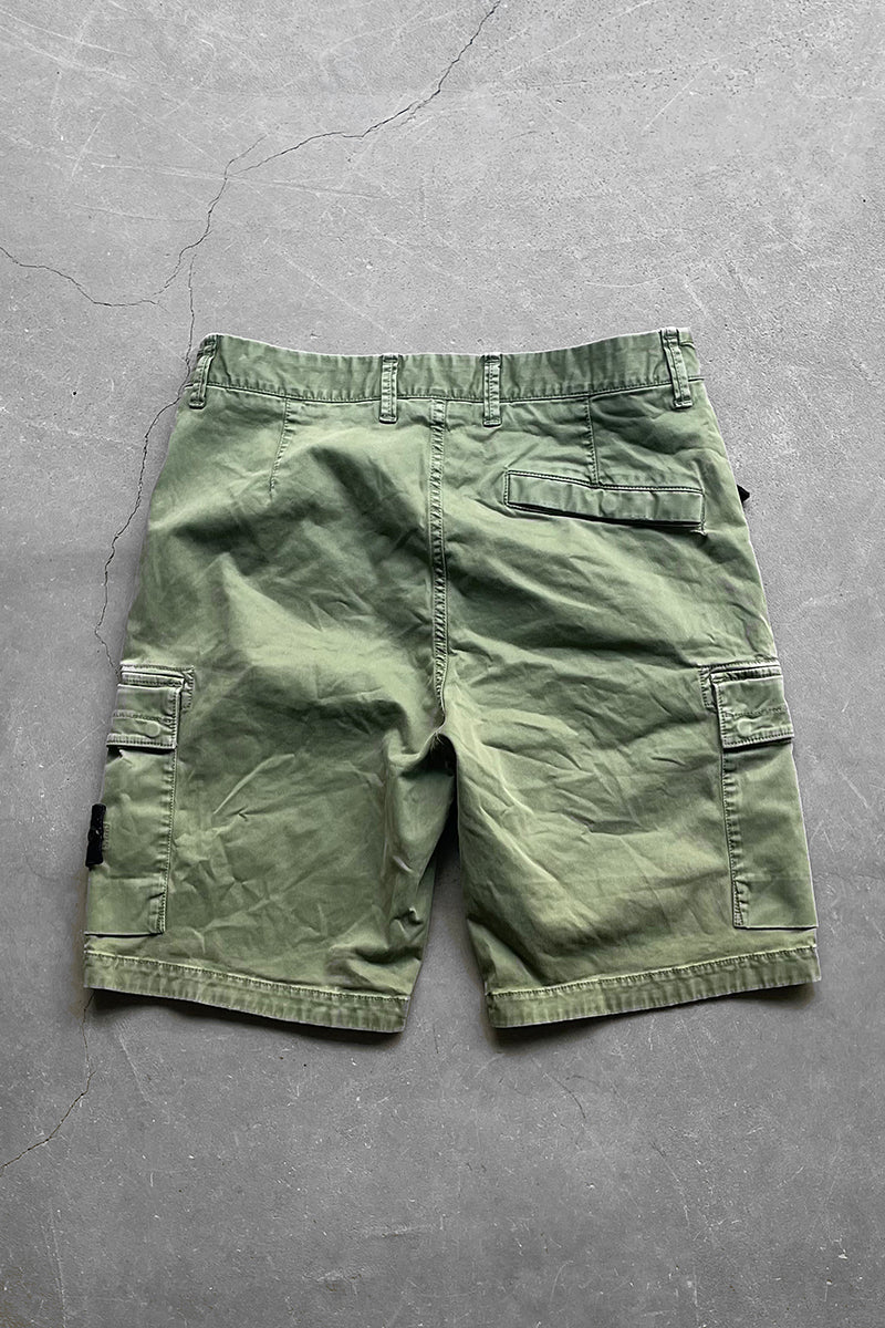 22SS BERMUDA CARGO SHORT PANTS / OLIVE [SIZE: 30 USED]