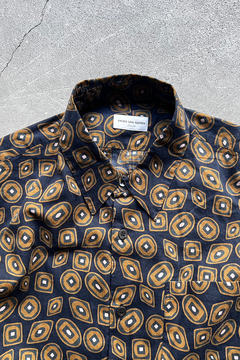 MADE IN PORTUGAL L/S PATTERN SHIRT / NAVY [SIZE: 50 USED]