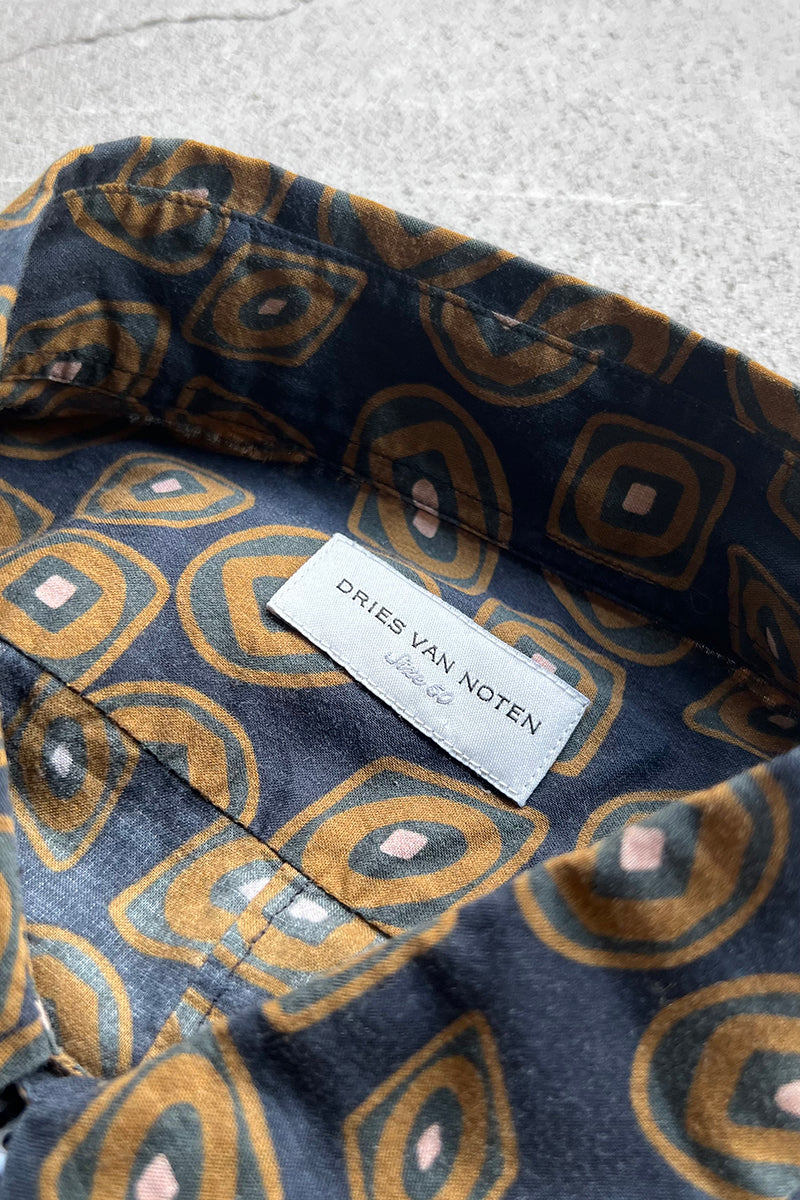 MADE IN PORTUGAL L/S PATTERN SHIRT / NAVY [SIZE: 50 USED]