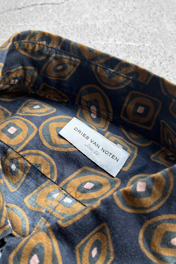 MADE IN PORTUGAL L/S PATTERN SHIRT / NAVY [SIZE: 50 USED]