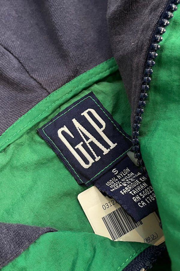 90'S PULLOVER NYLON HOODIE / GREEN [SIZE: S USED]