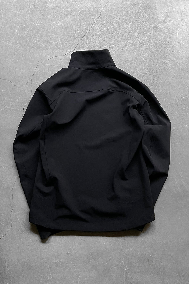 EPSILON LT JACKET / BLACK [SIZE: M USED]