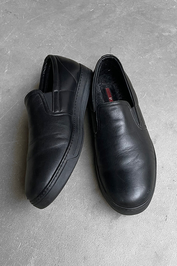 MADE IN ITALY SLIP-ON LEATHER SNEAKERS / BLACK [SIZE: US8.5 (26.5cm相当) USED]