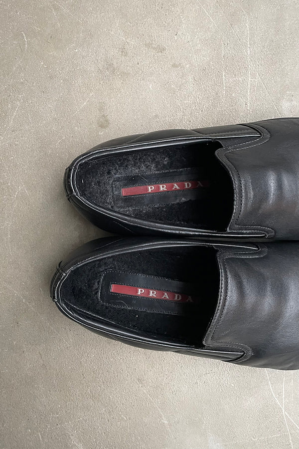 MADE IN ITALY SLIP-ON LEATHER SNEAKERS / BLACK [SIZE: US8.5 (26.5cm相当) USED]