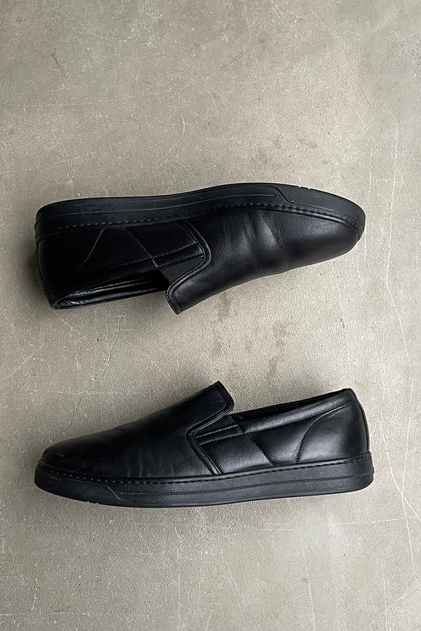 MADE IN ITALY SLIP-ON LEATHER SNEAKERS / BLACK [SIZE: US8.5 (26.5cm相当) USED]