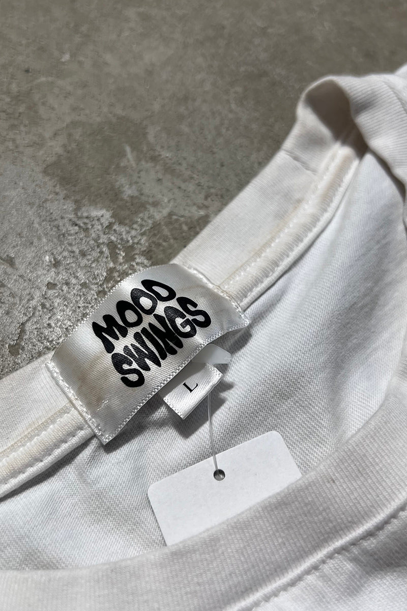 NOT IN THE MOOD LETTER T-SHIRT / WHITE [SIZE: L USED]