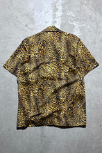 画像をギャラリービューアに読み込む, MADE IN LONDON 90&#39;S S/S LEOPARD PATTERN OPEN COLLAR SHIRT / YELLOW[SIZE: S USED]
