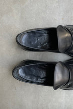 画像をギャラリービューアに読み込む, MADE IN ITALY SQUARE TOE LEATHER LOAFERS / BLACK [SIZE: US8.5(26.5cm相当) USED]
