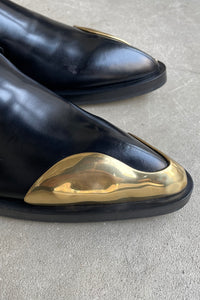 MADE IN ITALY 22AW METAL CAP POINTED TOE LOAFERS / BLACK [SIZE: 40 (25.0cm相当) NOS/DEADSTOCK]