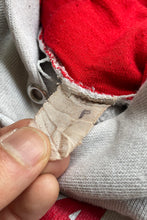 画像をギャラリービューアに読み込む, 90&#39;S HOOSAC HURRICANE TEAM LOGO RAGLAN SLEEVE SWEAT HOODIE / GRAY [SIZE: S USED]
