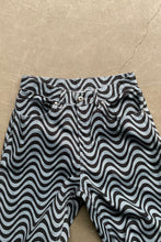 画像をギャラリービューアに読み込む, WAVE PATTERN DENIM PANTS / BLUE [SIZE: 28 USED]

