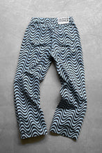 画像をギャラリービューアに読み込む, WAVE PATTERN DENIM PANTS / BLUE [SIZE: 28 USED]
