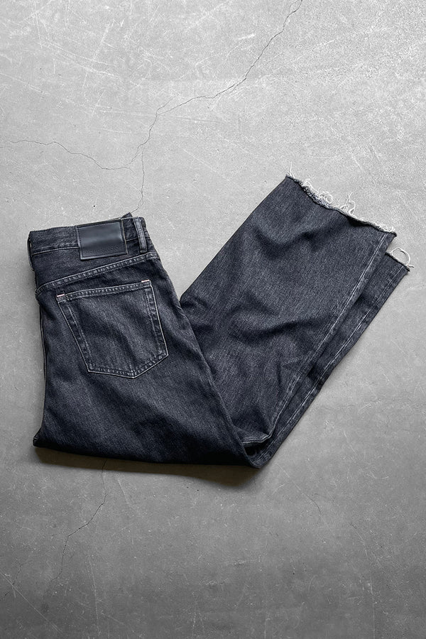 MADE IN ITALY 1991 DENIM PANTS / BLACK [SIZE: 31 USED]