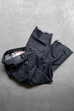 画像をギャラリービューアに読み込む, MADE IN ITALY 1991 DENIM PANTS / BLACK [SIZE: 31 USED]
