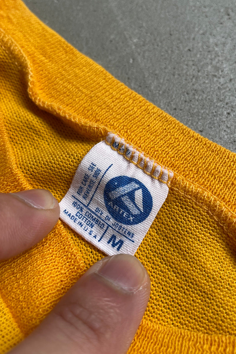 MADE IN USA 70-80s HAWAII 81 FOOTBALL T-SHIRT / YELLOW [SIZE: M USED]