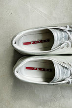 画像をギャラリービューアに読み込む, LOW CUT SNEAKERS / SILVER [SIZE: 39 (24.5cm相当) USED]
