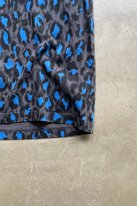 LOGO LEOPARD T-SHIRT / CHARCOAL [SIZE: XS USED]