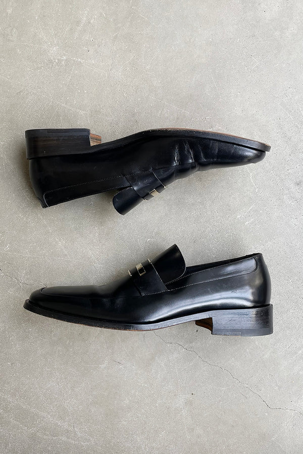 MADE IN ITALY SQUARE TOE LEATHER LOAFER W/LOGO PLATE / BLACK [SIZE: US9.0(27.0cm相当) USED]