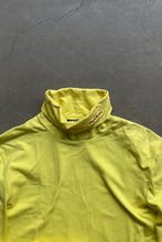 画像をギャラリービューアに読み込む, MADE IN ITALY 18AW TURTLENECK CUT SAW RAF SIMONS期 / YELLOW [SIZE: M USED]
