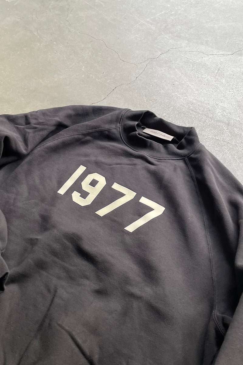 1977 LOGO SWEATSHIRT / GRAY [SIZE: S, USED]