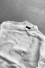 画像をギャラリービューアに読み込む, MADE IN ITALY FRONT GATHERED LINEN DRESS SHIRT / WHITE [SIZE: 40 USED]
