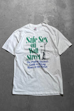 画像をギャラリービューアに読み込む, MADE IN USA 90&#39;S SAFE SEX EROTIC T-SHIRT  / WHITE [SIZE: L USED]
