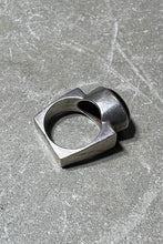 画像をギャラリービューアに読み込む, 925 SILVER RING W/ONYX / SILVER [SIZE: 15号相当 USED]

